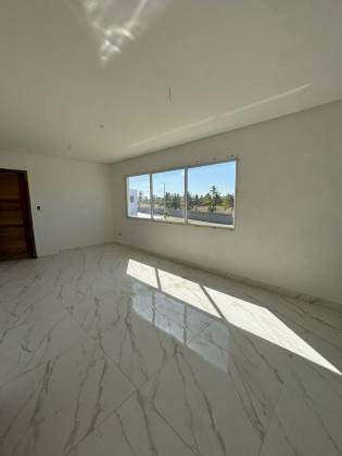 CASA NO CONDOMÍNIO SOL E PRAIA