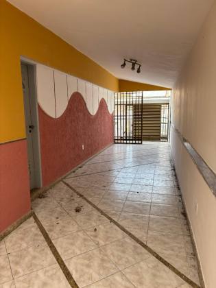 CASA RUA PÚBLICA NO GRAGERU