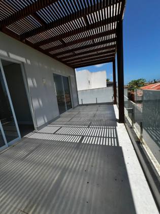 CASA NO CONDOMÍNIO FRAGATTA