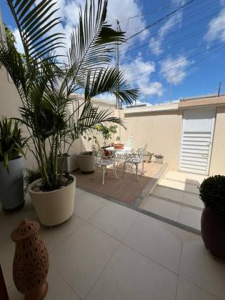 CASA NA ARUANA