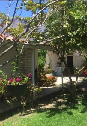 CASA EM RUA PÚBLICA - JARDINS