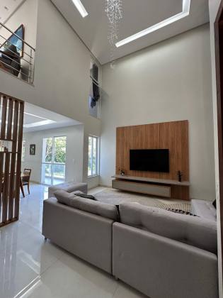 CASA EM CONDOMÍNIO HARAS RESIDENCE