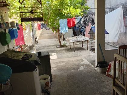 CASA EM RUA PÚBLICA - CIDADE NOVA