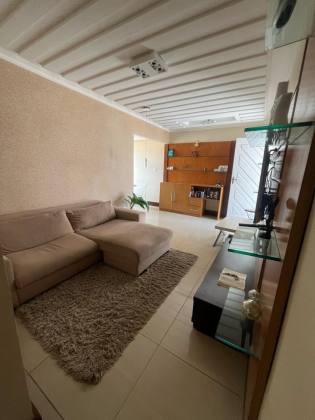 CASA EM CONDOMÍNIO VIA MARES