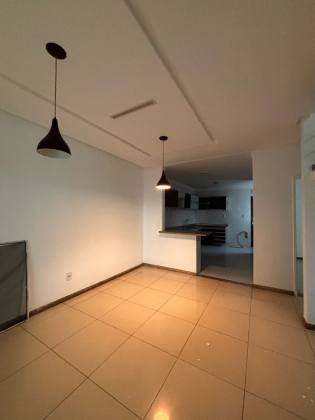 CASA EM CONDOMÍNIO NA ARUANA