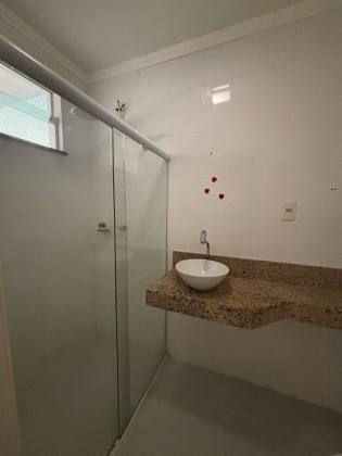 CASA EM CONDOMÍNIO NA ARUANA