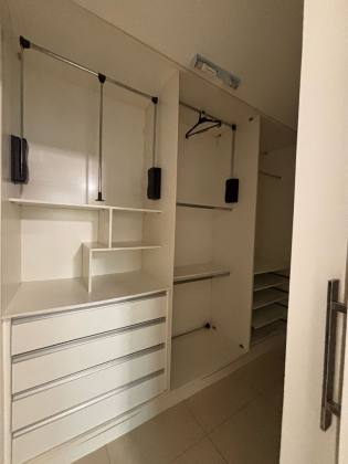 CASA EM CONDOMÍNIO NA ARUANA