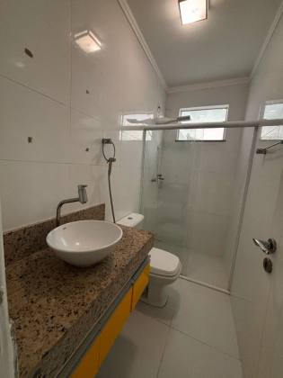 CASA EM CONDOMÍNIO NA ARUANA