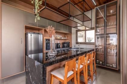 CASA EM RESIDENCIAL ÁGUAS CLARAS
