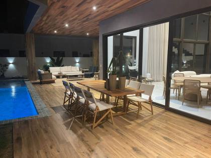 CASA EM RESIDENCIAL ÁGUAS CLARAS