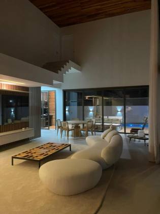 CASA EM RESIDENCIAL ÁGUAS CLARAS