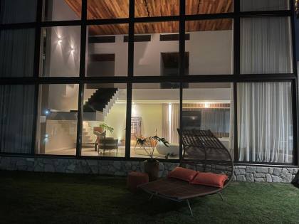 CASA EM RESIDENCIAL ÁGUAS CLARAS