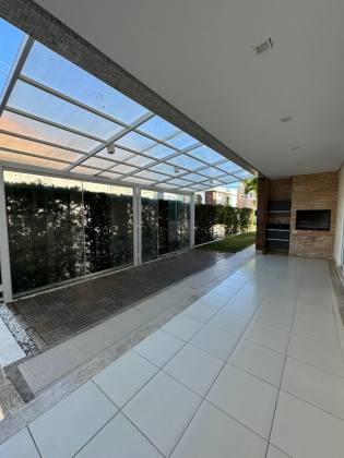 CASA EM CONDOMÍNIO RAVINES