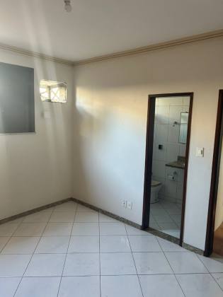 CASA EM RUA PÚBLICA - SUÍSSA