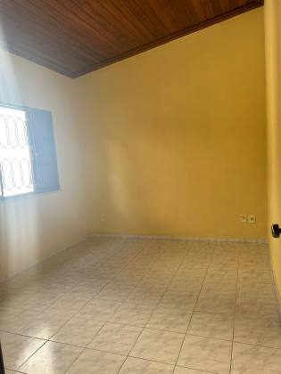 CASA EM RUA PÚBLICA - SUÍSSA