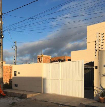 CASA EM CONJUNTO COSTA NOVA 2