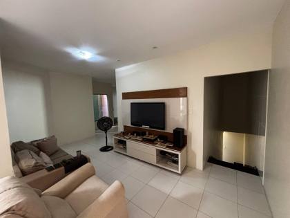 Casa Duplex no Recanto das Mangabeiras