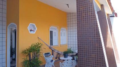 Casa na Jabotiana