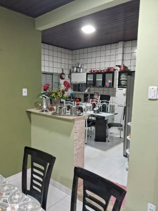 CASA EM RUA PÚBLICA - ORLANDO DANTAS