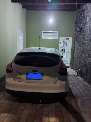 CASA EM RUA PÚBLICA - ORLANDO DANTAS