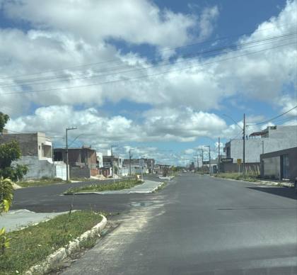 LOTE EM LUAR DA BARRA