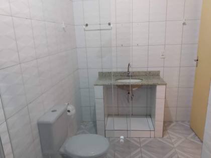 CASA EM RUA PÚBLICA NA BARRA DOS COQUEIROS