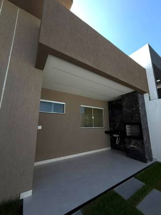 Casa Nova no Luar da Barra – Conforto, Estilo e Excelente Localização