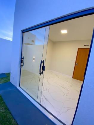 Sol & Praia Residencial – Condomínio Fechado Pé na Areia!