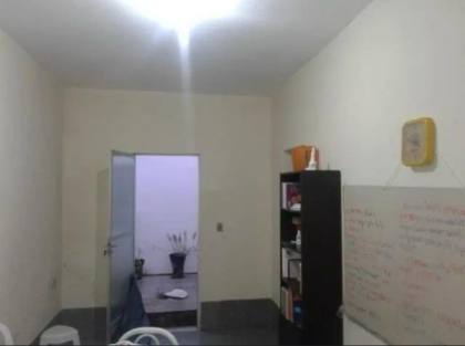 CASA EM RUA PÚBLICA - SIQUEIRA CAMPOS