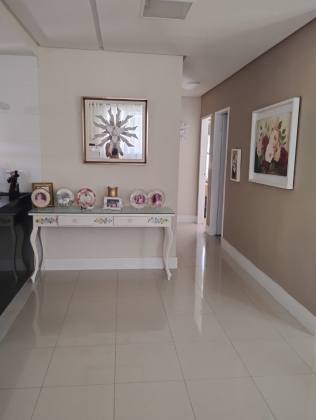 CASA AMPLA EM CONDOMÍNIO VILA VIVER
