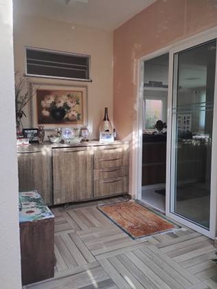 CASA AMPLA EM CONDOMÍNIO VILA VIVER