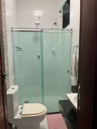 CASA EM RESIDENCIAL HORTO DO CARVALHO