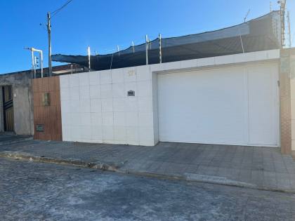 CASA EM RESIDENCIAL HORTO DO CARVALHO