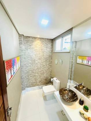 CASA NO CONDOMÍNIO PRAIA BELA
