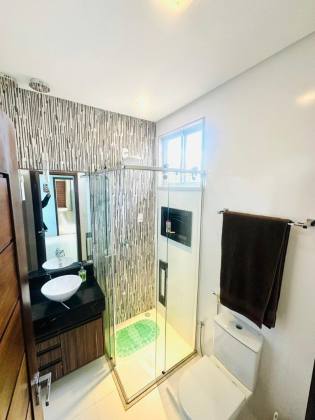 CASA NO CONDOMÍNIO PRAIA BELA