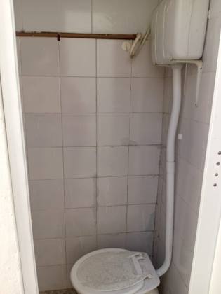CASA DUPLEX EM RUA PÚBLICA - SANTO ANTÔNIO