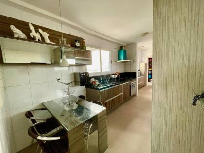 Apartamento 3 suites na Mansão Gileno Lima - Bairro Atalaia