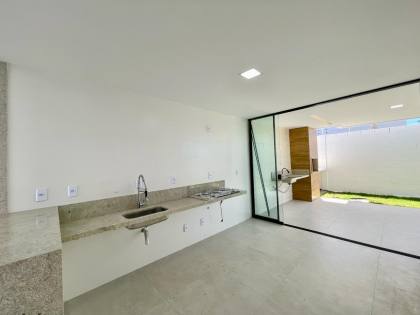 CASA EM CONDOMÍNIO PADANG RESIDENCE