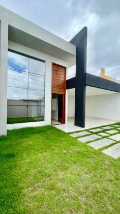 CASA 3 QUARTOS NO BAIRRO ARUANA