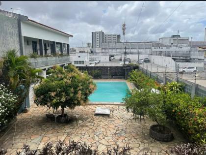 Imóvel Comercial com 22 salas no São José
