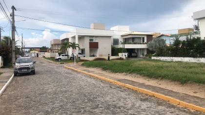 LOTE NO CONDOMÍNIO GUILHERMINO REZENDE