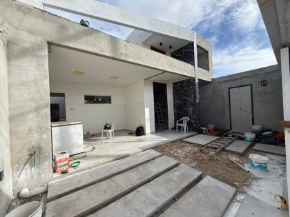 CASA NO LUAR DA BARRA