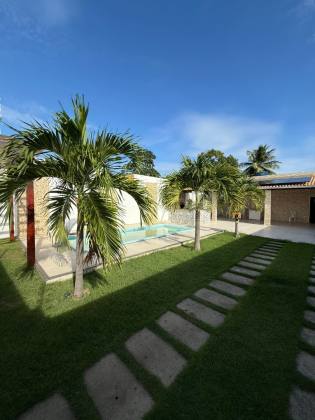 CASA EM RUA PÚBLICA - BAIRRO AREIA BRANCA