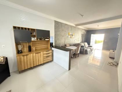 CASA EM RUA PÚBLICA - BAIRRO AREIA BRANCA