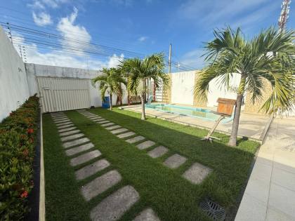 CASA EM RUA PÚBLICA - BAIRRO AREIA BRANCA