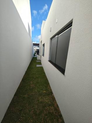 CASA NO LUAR DA BARRA