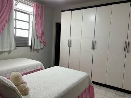CASA NO BAIRRO SUÍSSA / AV. EXPLOSÃO