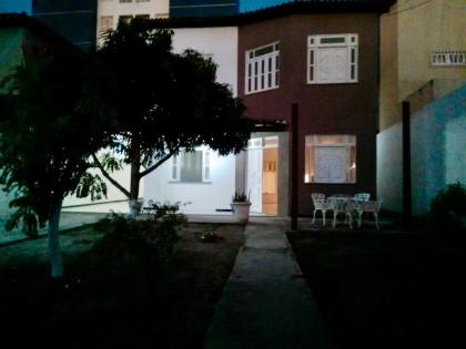 CASA NA COROA DO MEIO