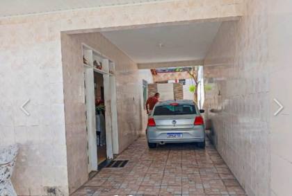 Casa na Farolândia