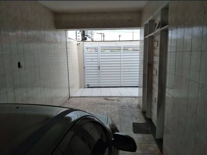 Casa na Farolândia